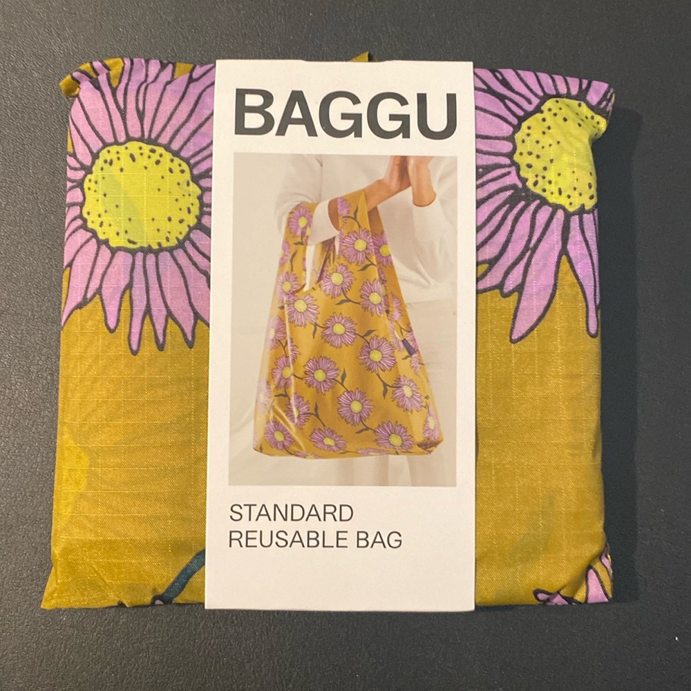 NWT BAGGU DAISY CHAIN Standard Reusable Bag - Discontinued Pattern